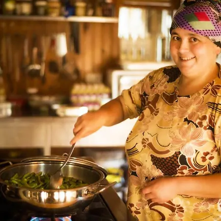 Fullmoon Camp Деревянный коттедж *