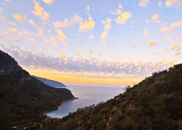 Hytte Fullmoon Camp *